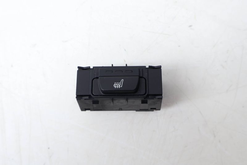 Seat Heater Switch 61319163292 — Used (SKU 647383)