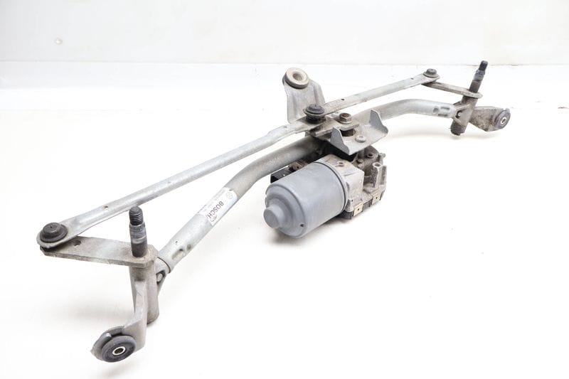 Windshield Wiper Transmission w/ Motor 61617213275 — Used (SKU 647475)
