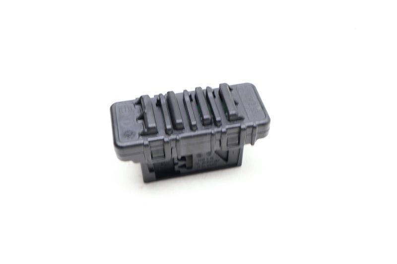 Bus Interface / Resistor 61139266838 — Used (SKU 642465)