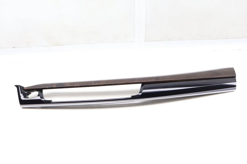 Center Dash Panel Trim 51459270476 — Used (SKU 639236)