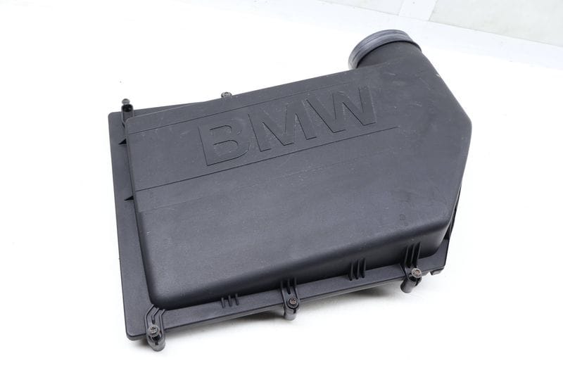 Engine Air Filter Housing / Box (UPPER) 13717583713 — Used (SKU 639277)
