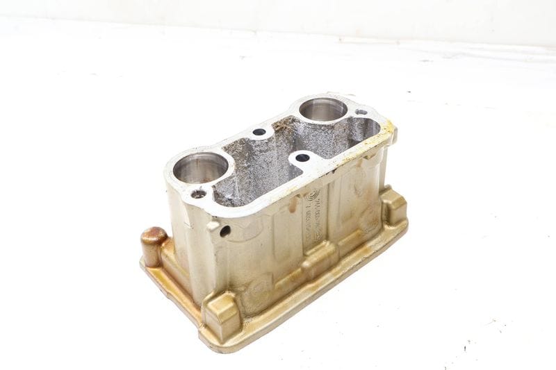 Engine Spark Plug Housing / Insert 11127605104 — Used (SKU 642392)