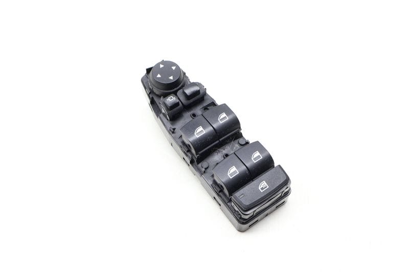 Master Window Switch 61319362116 — Used (SKU 642204)