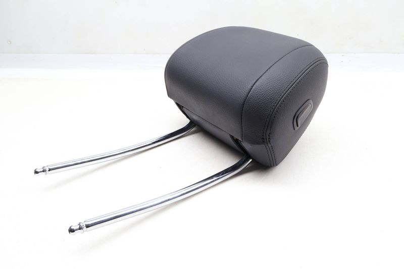 Headrest / Head Rest 52107386532 — Used (SKU 639263)
