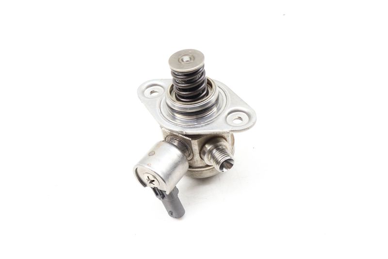 High Pressure Fuel Pump / Hpfp 13518604231 — Used (SKU 642402)
