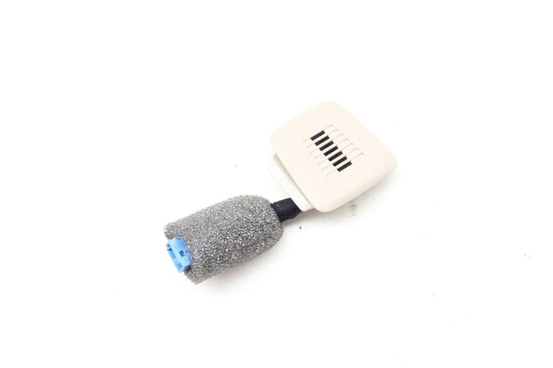 Roof Microphone / Trim Cover 51447212594 — Used (SKU 642232)