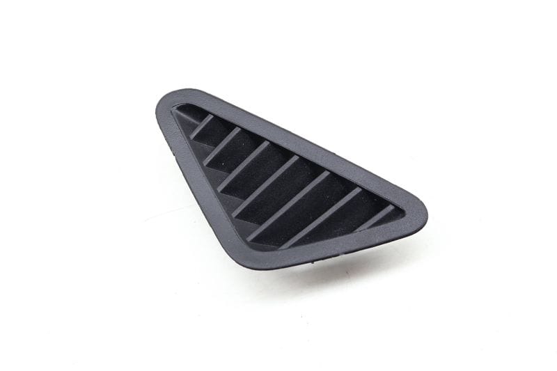 Upper Dash Defrost Vent 51459257973 — Used (SKU 642237)