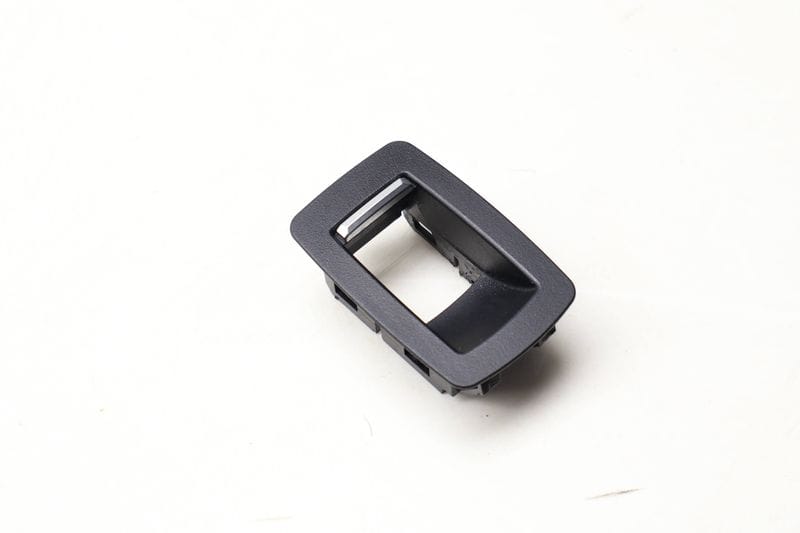 Window Switch Trim 61319361936 — Used (SKU 642250)