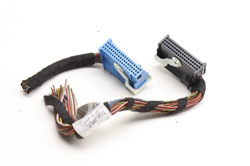 Electronic Junction Box / Body Module Wiring Connector Pigtail Set — Used (SKU 582231)