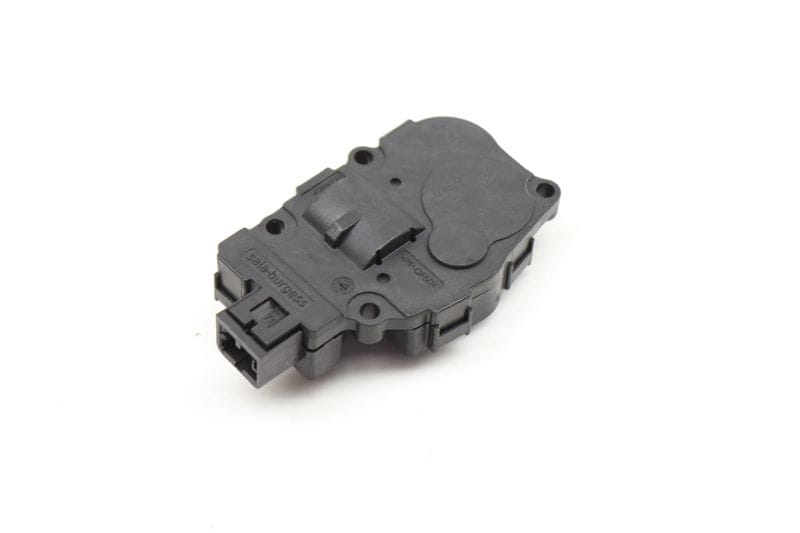 HVAC Flap / Servo Air Motor / Actuator 64119231884 — Used (SKU 582239)