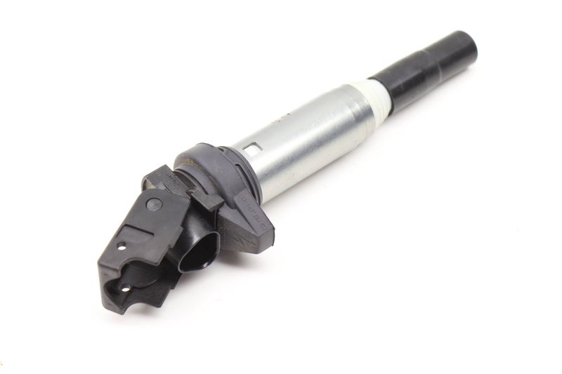 Ignition Coil 12138616153 — Used (SKU 582255)