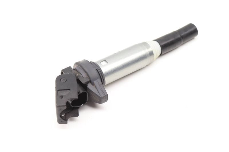 Ignition Coil 12138616153 — Used (SKU 582256)