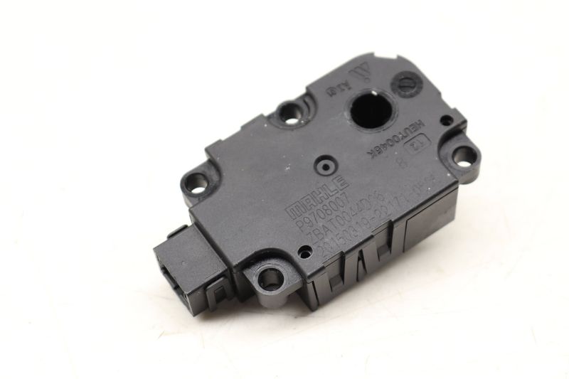 HVAC Flap / Servo Air Motor / Actuator 0999069600 — Used (SKU 502108)