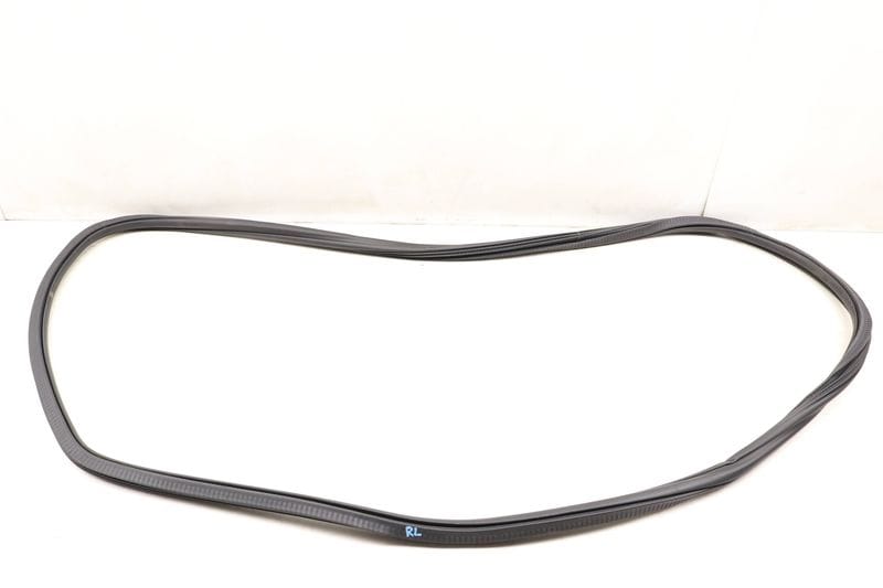 Inner Door Seal / Weather Stripping 95B831721A — Used (SKU 517986)