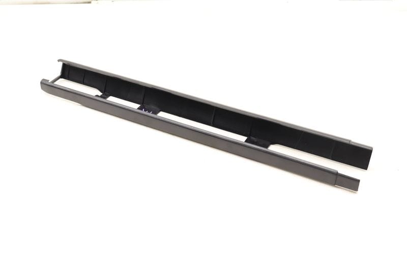 Seat Rail (FRONT RIGHT) 7P5881464A — Used (SKU 518055)