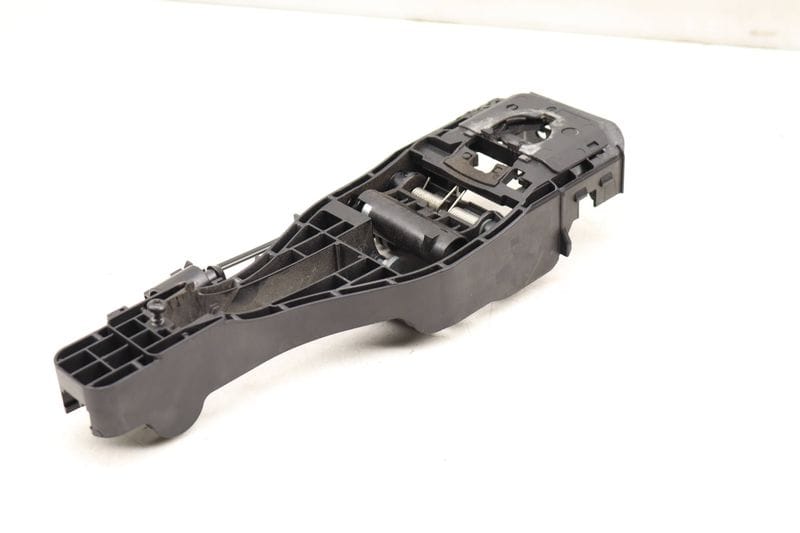 Exterior Door Handle Bracket 95B839886C — Used (SKU 518015)