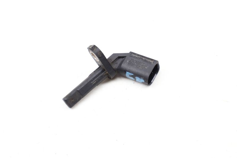 ABS / Wheel Speed Sensor 95B927804A — Used (SKU 645184)
