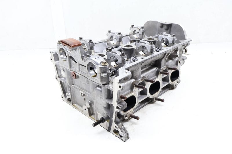 Engine Cylinder Head (CYL 4-6) 946104106AR — Used (SKU 646313)