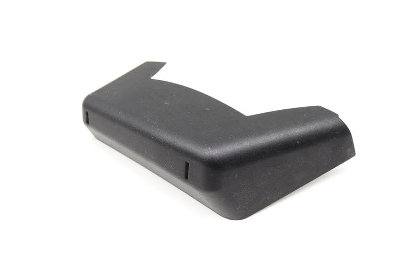 Inner Tail Light Cover 95B945425E — Used (SKU 558432)