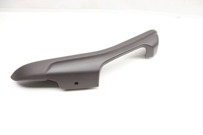 Door Panel Armrest / Arm Rest 95B867373 — Used (SKU 558214)
