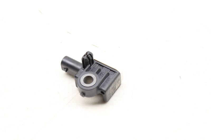 Impact / Crash Sensor 2H0959351 — Used (SKU 518203)