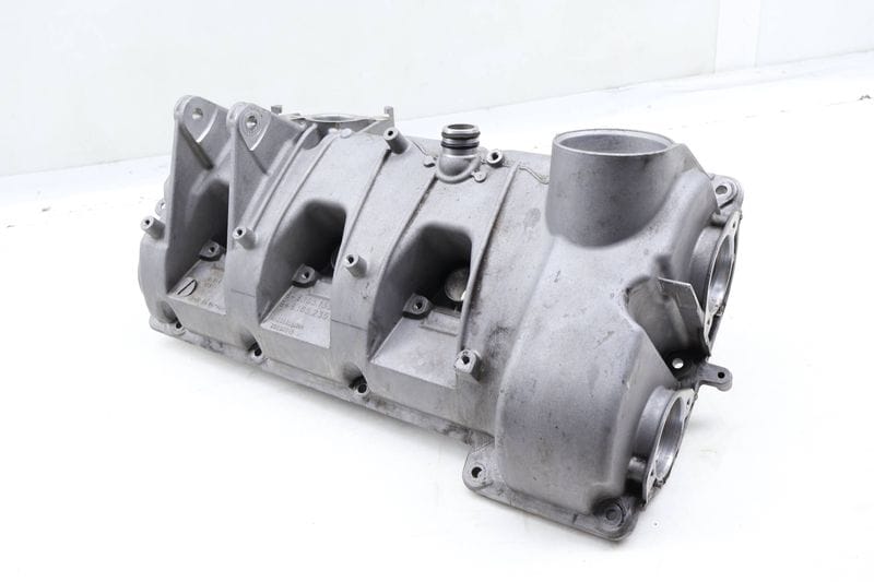 Engine Valve / Cylinder Head Cover 94610513545 — Used (SKU 646306)