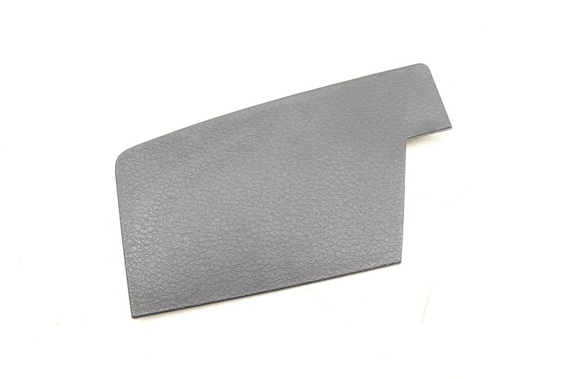 Trunk Trim / Cover 95B863280 — Used (SKU 518102)