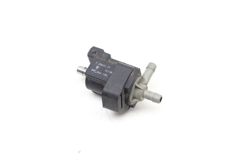 Solenoid Valve 7PP906046 — Used (SKU 645175)