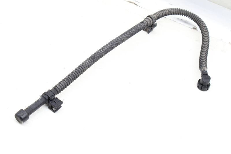 Transmission Vent Hose / Breather Line 0B5301675A — Used (SKU 645241)