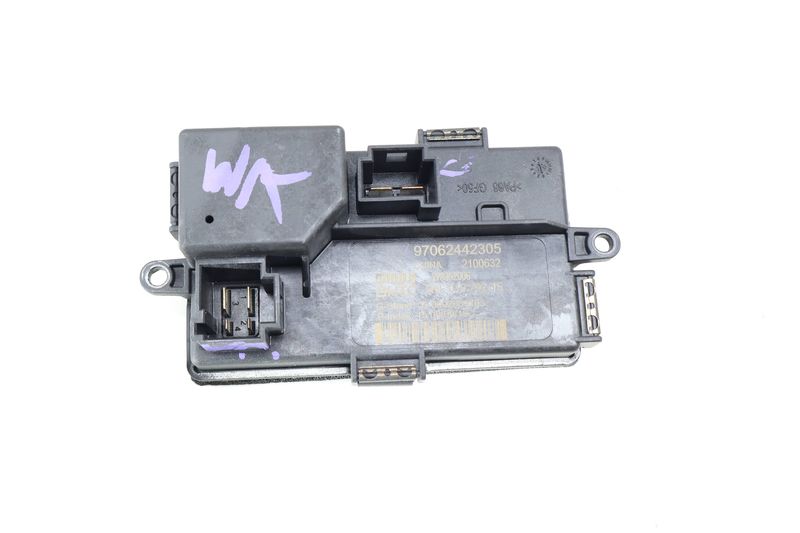 Blower Motor Resistor / Regulator 97062442305 — Used (SKU 673256)