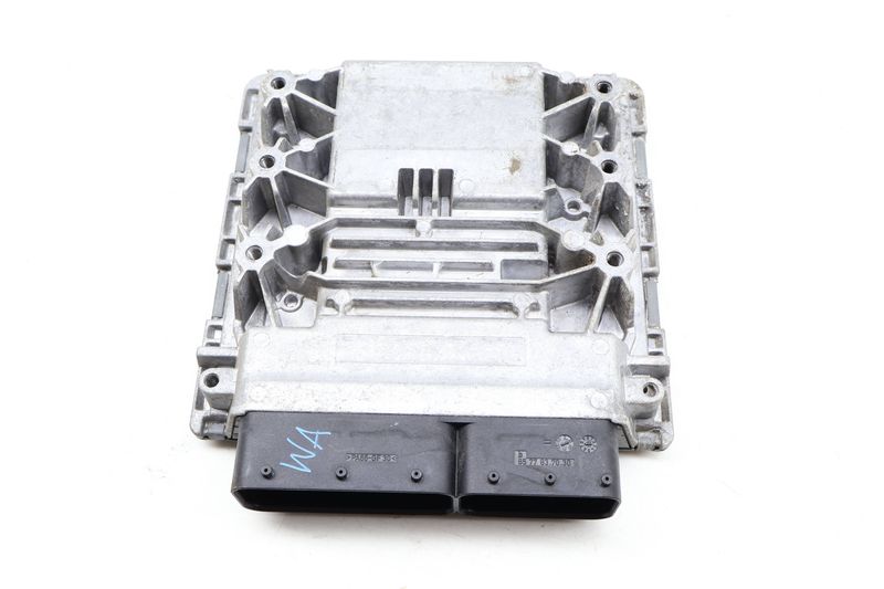 ECU / DME Engine Control Module 5WP46562 — Used (SKU 656106)