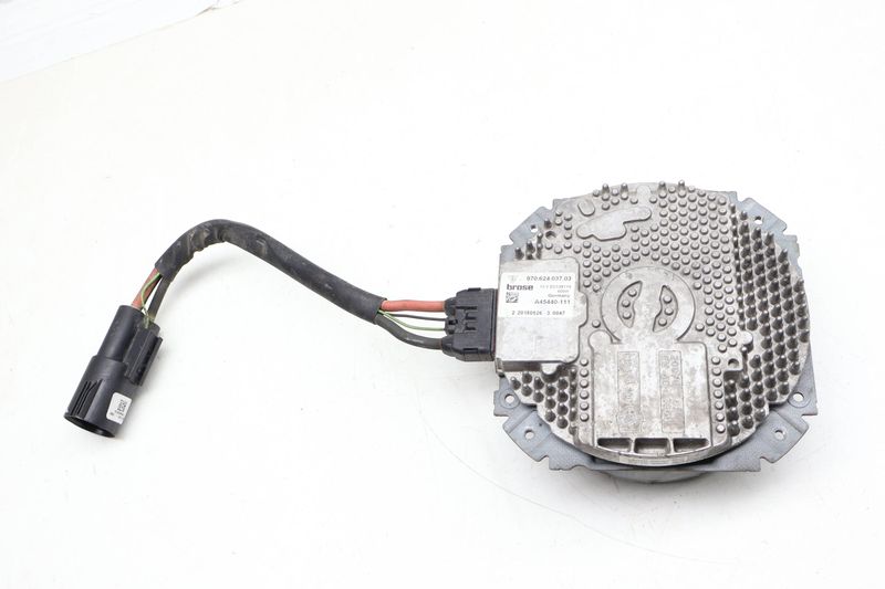 Electric Cooling Fan Motor 97062403703 — Used (SKU 673634)