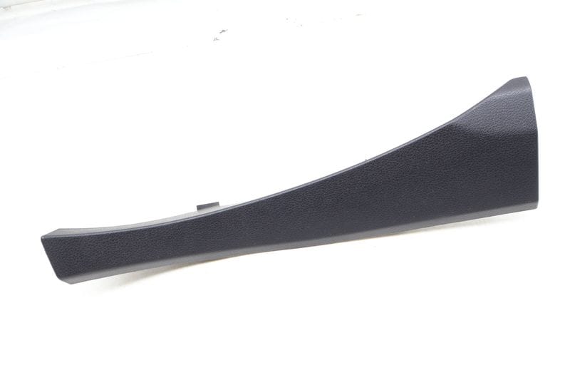 A Pillar Trim / Panel (CENTER) 97055518100 — Used (SKU 656298)