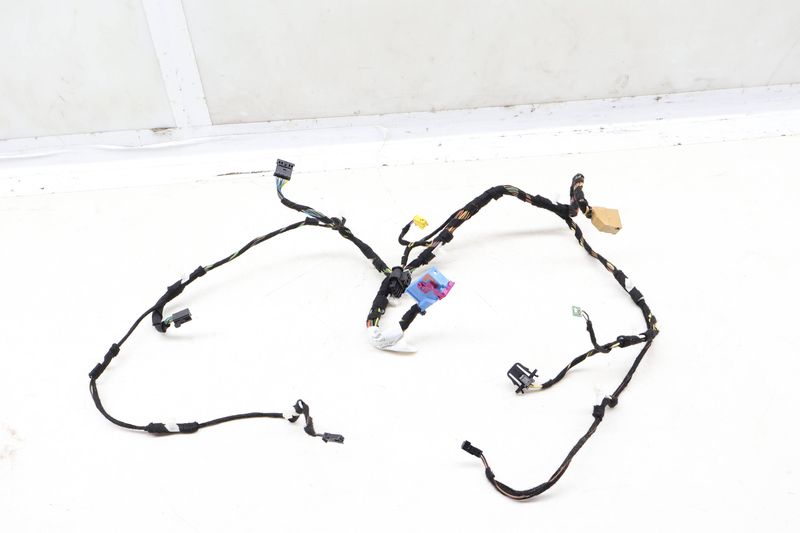 Door Panel Wiring Harness 97062275552 — Used (SKU 656488)