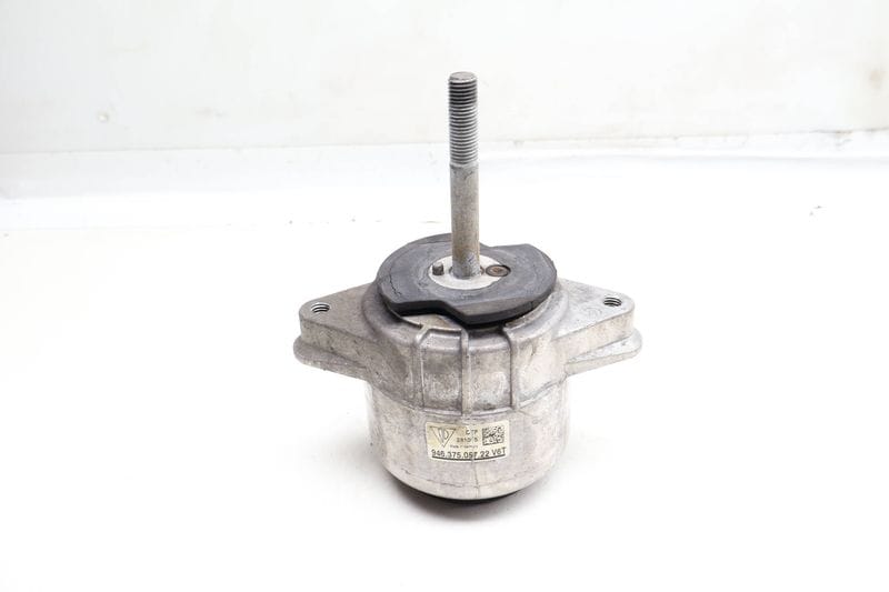 Hydraulic Engine / Motor Mount 94637505722 — Used (SKU 656352)