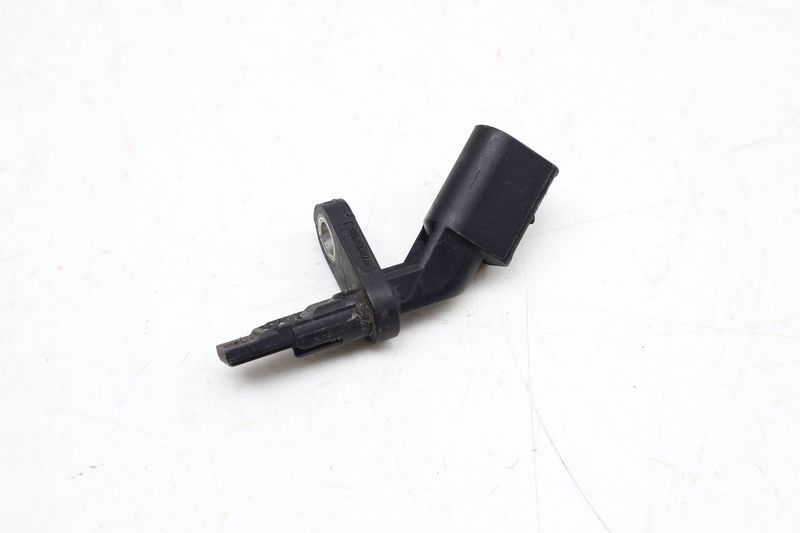 Speed Sensor 97060640701 — Used (SKU 673401)