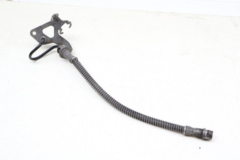 Brake Hose / Line Set w/ Bracket 97035550601 — Used (SKU 673809)