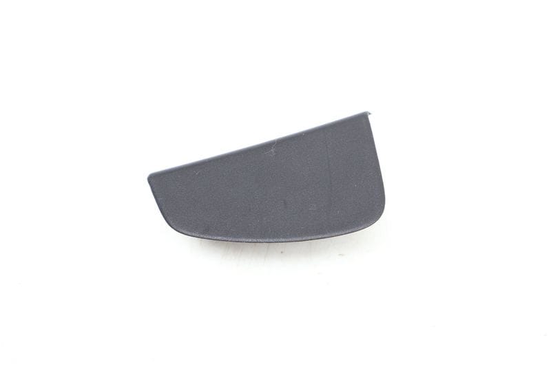 Quarter Panel Trim / Cap 97055589801 — Used (SKU 656096)