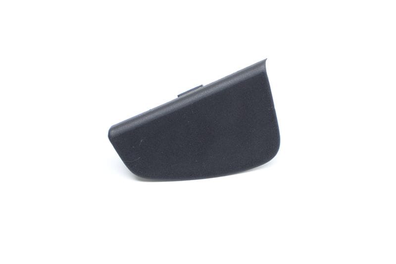 Quarter Panel Trim / Cap 97055589801 — Used (SKU 673304)