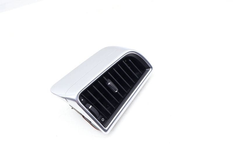 B Pillar Air Vent 97055535201 — Used (SKU 673547)