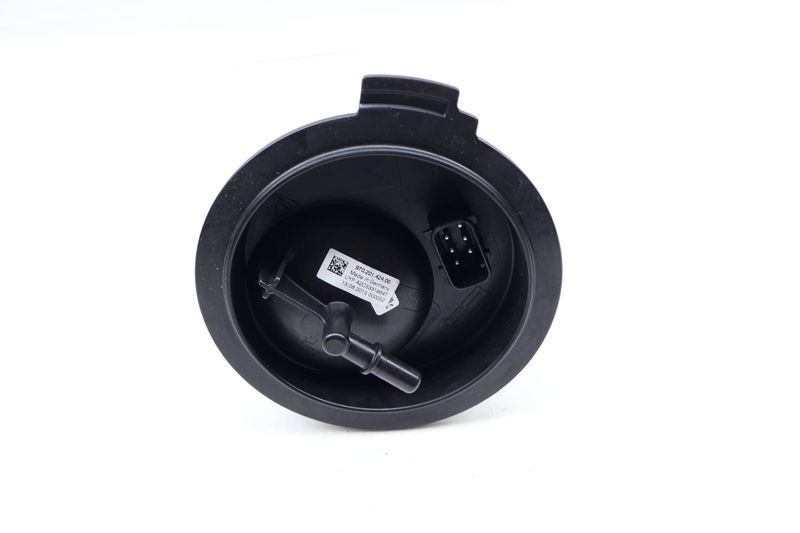IN-Tank Fuel Pump Flange / Filter 97020142400 — Used (SKU 673679)