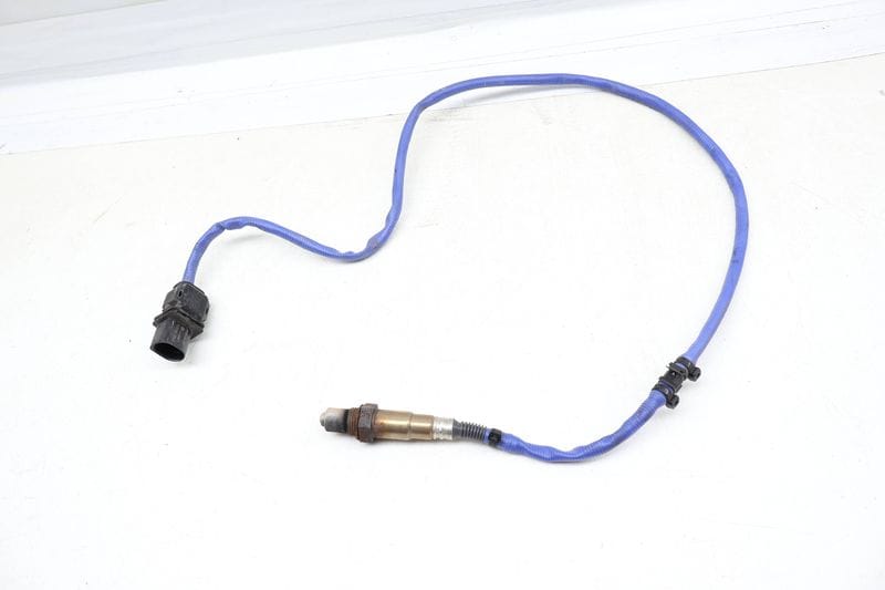 O2 / Oxygen Sensor (PRE Cat / UPSTREAM) 97060612401 — Used (SKU 673738)