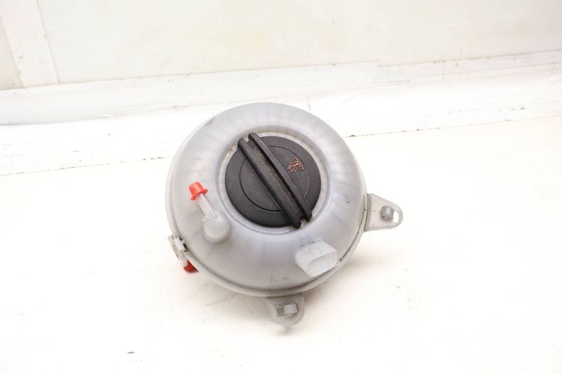 Coolant Reservoir / Tank / Bottle 5Q0121407F — Used (SKU 706802)