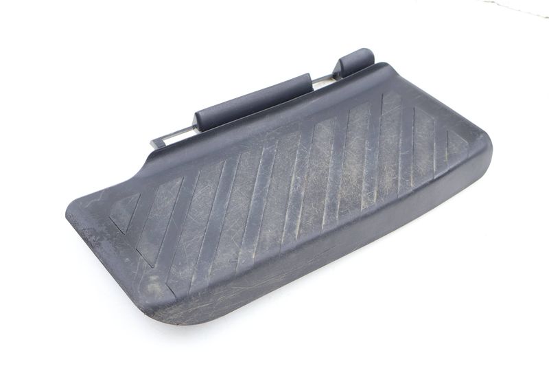 Dead Pedal / Foot Rest Cover 5Q1864777C — Used (SKU 706660)