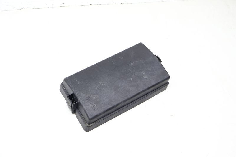 Fuse Box Cover 5Q0937132A — Used (SKU 706710)