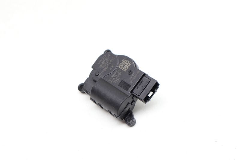 HVAC Flap / Servo Air Motor / Actuator 2Q0907511G — Used (SKU 706563)