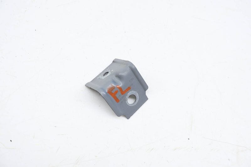 Fender Mount / Bracket (REAR) 5G0809471 — Used (SKU 706723)
