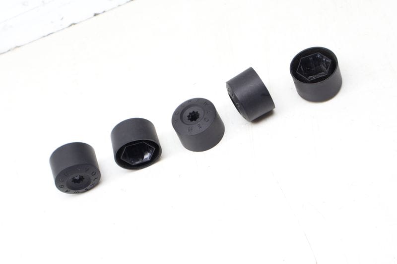Lug Nut / Bolt Cover / Cap Set (5) 1K0601173 — Used (SKU 706516)