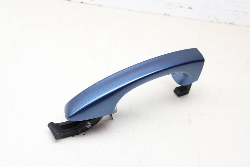 Exterior Door Handle 5G0837205Q — Used (SKU 706653)