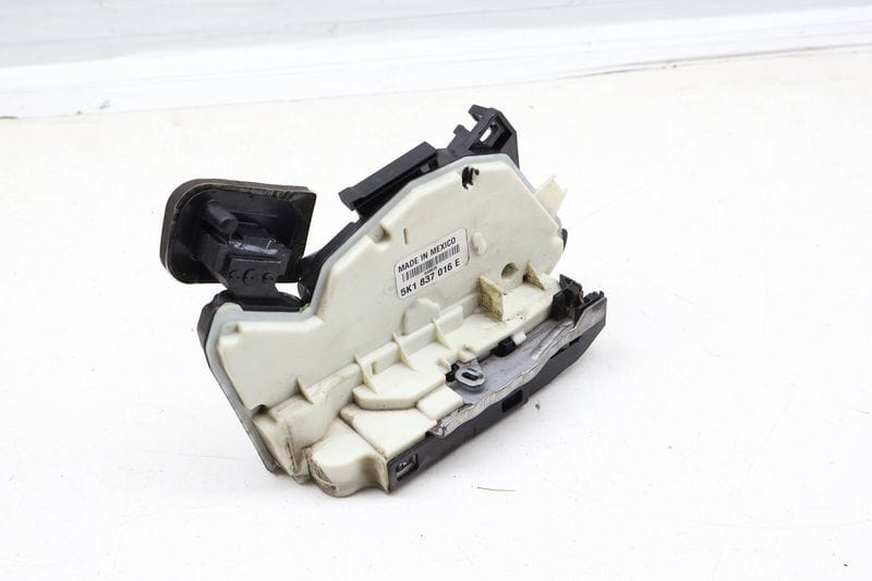 Door Latch / Lock Actuator 5K1837016E — Used (SKU 680297)